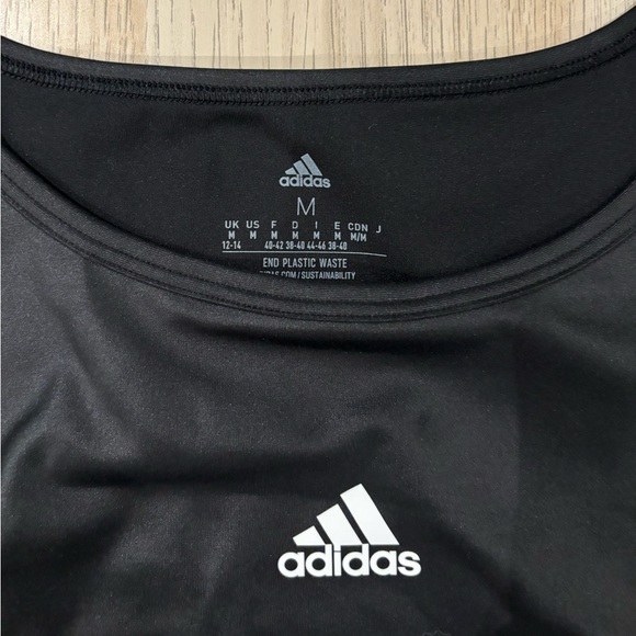 Adida Cut Out Top - Picture 3 of 4